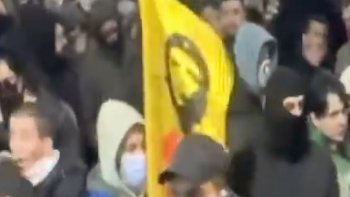 Sosyalistler Che flamalarıyla Ekrem İmamoğlu'na destek verdi