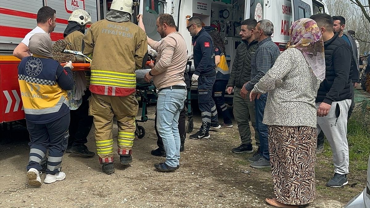 Düzce'de 16 yaşındaki çocuğun bacakları tarım aracına sıkıştı