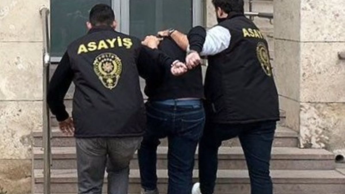 Saraçhane'deki İmamoğlu protestolarında polise tehdit eden şüpheli yakalandı