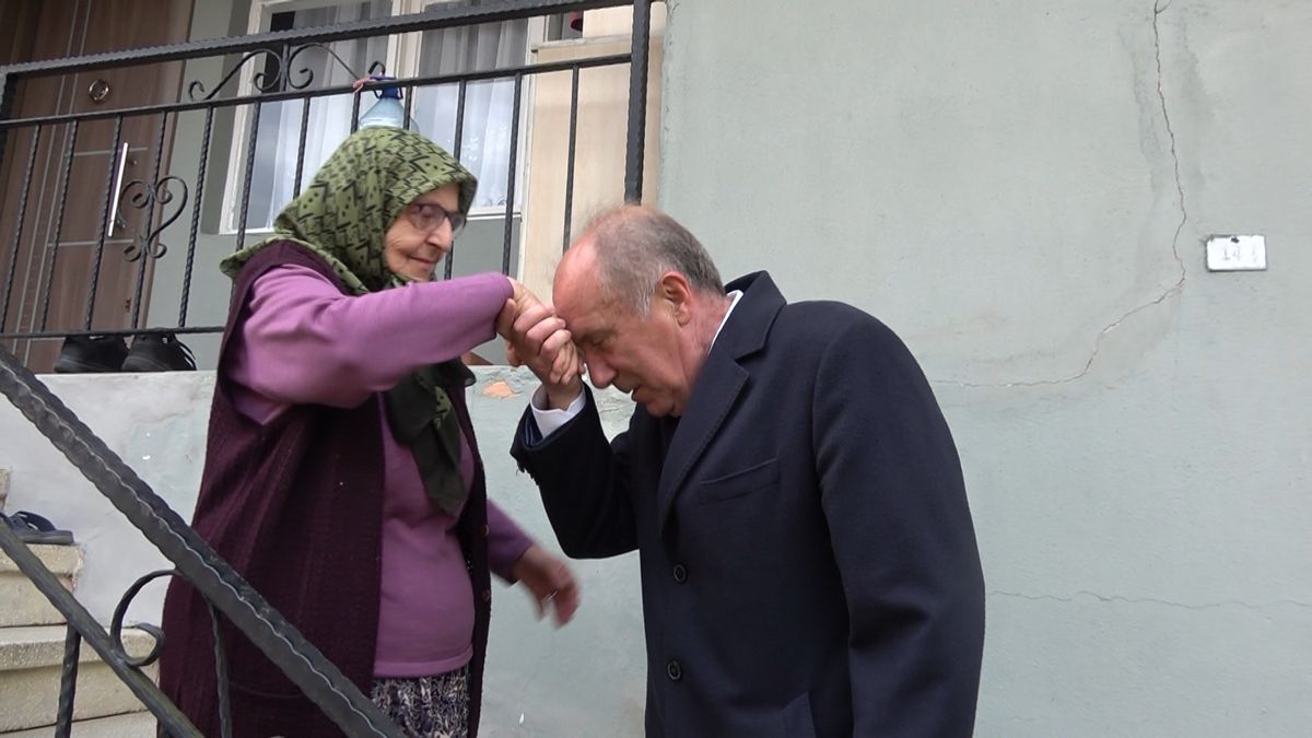 Muharrem İnce, memleketi Yalova'da bayram geleneğini sürdürdü