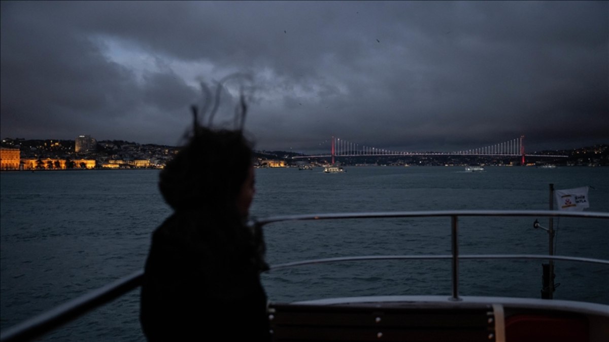 Meteorolojiden İstanbul'a sağanak ve soğuk hava uyarısı