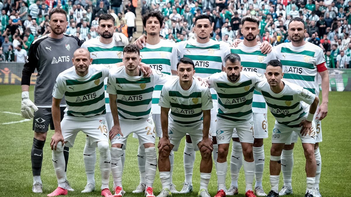 Bursaspor'dan Artvin Hopaspor maçının İstanbul'da oynanması için talep!
