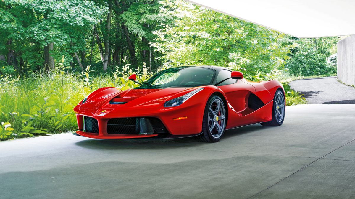 Ferrari, manuel vitesin geri dönmesini istiyor