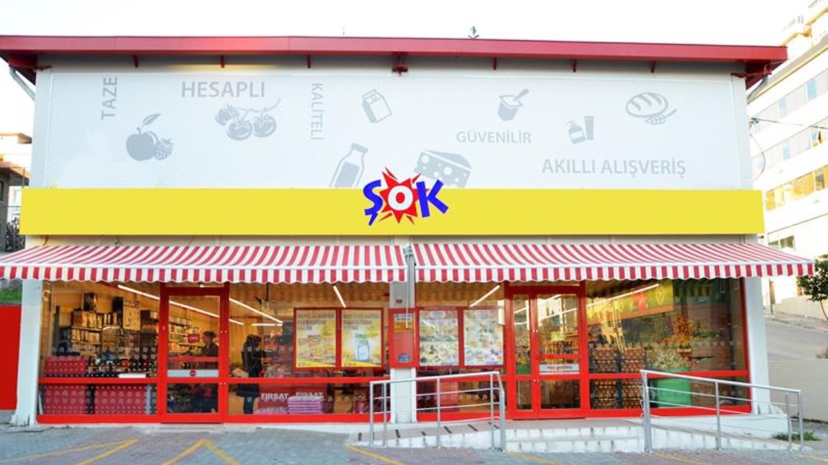 ŞOK’tan boya badana çılgınlığı: Boya 399.00 TL, merdiven 599.00 TL, fırça 24.95 TL…