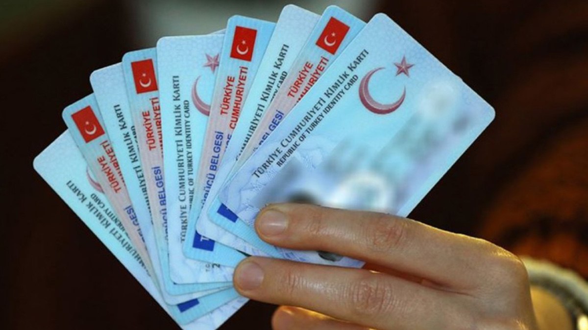 Ehliyet yenileme için son tarih ne zaman? 2025 ehliyet yenileme ücreti…
