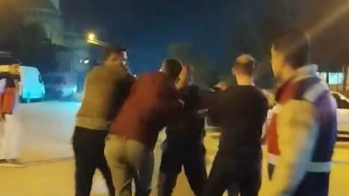 Kahramanmaraş'ta husumetli aileler birbirni dövdü