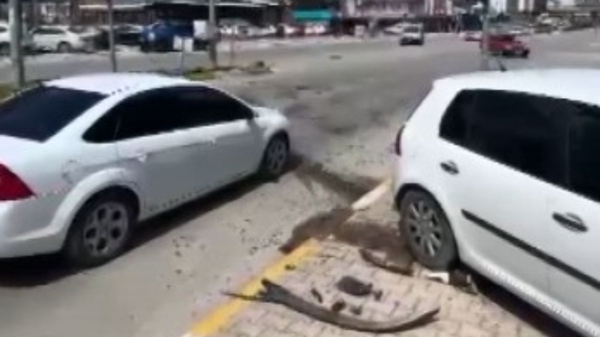 Antalya'da U dönüşü yaparken kazaya sebep olan sürücü olay yerinden kaçtı