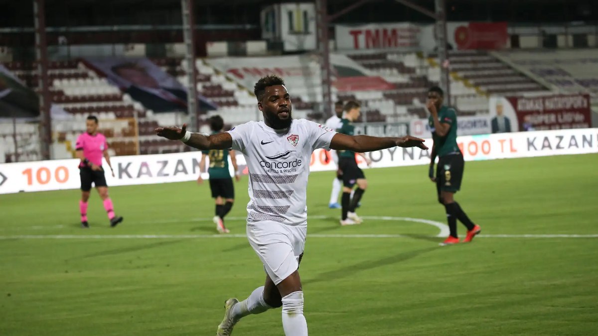 Aaron Boupendza hayatını kaybetti