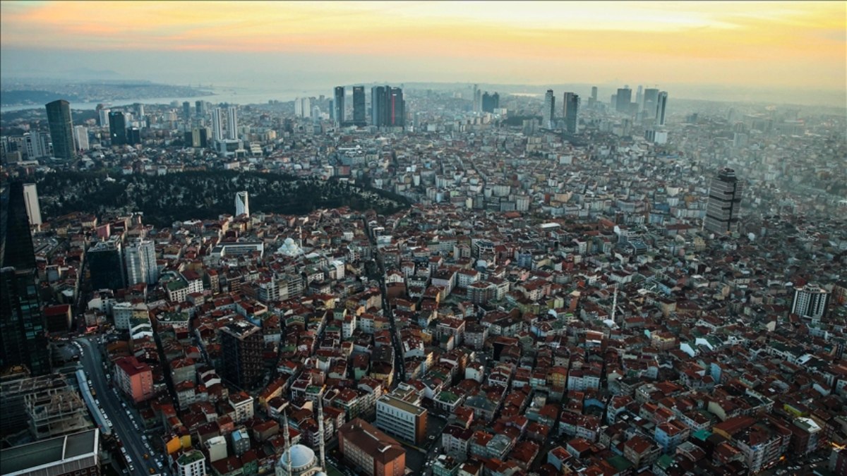 İstanbul'da ilçe ilçe konut satışları! Şehrin çeperleri tercih ediliyor