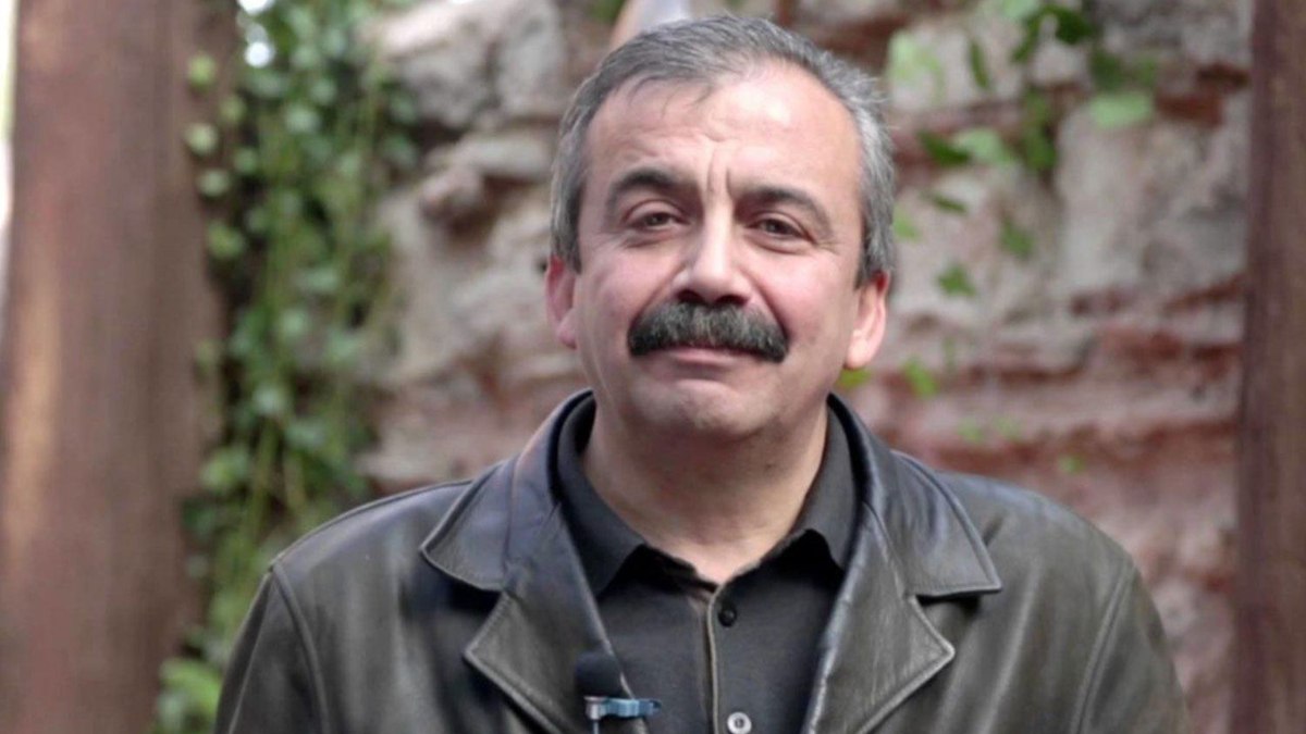 Sırrı Süreyya Önder yoğun bakımda: İşte son gelişmeler