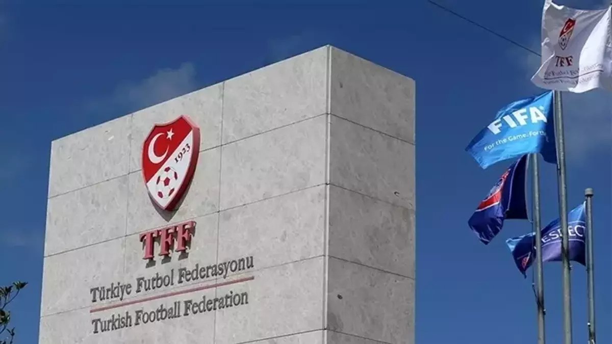 TFF, profesyonel liglerdeki takım sayısını azaltma kararı aldı