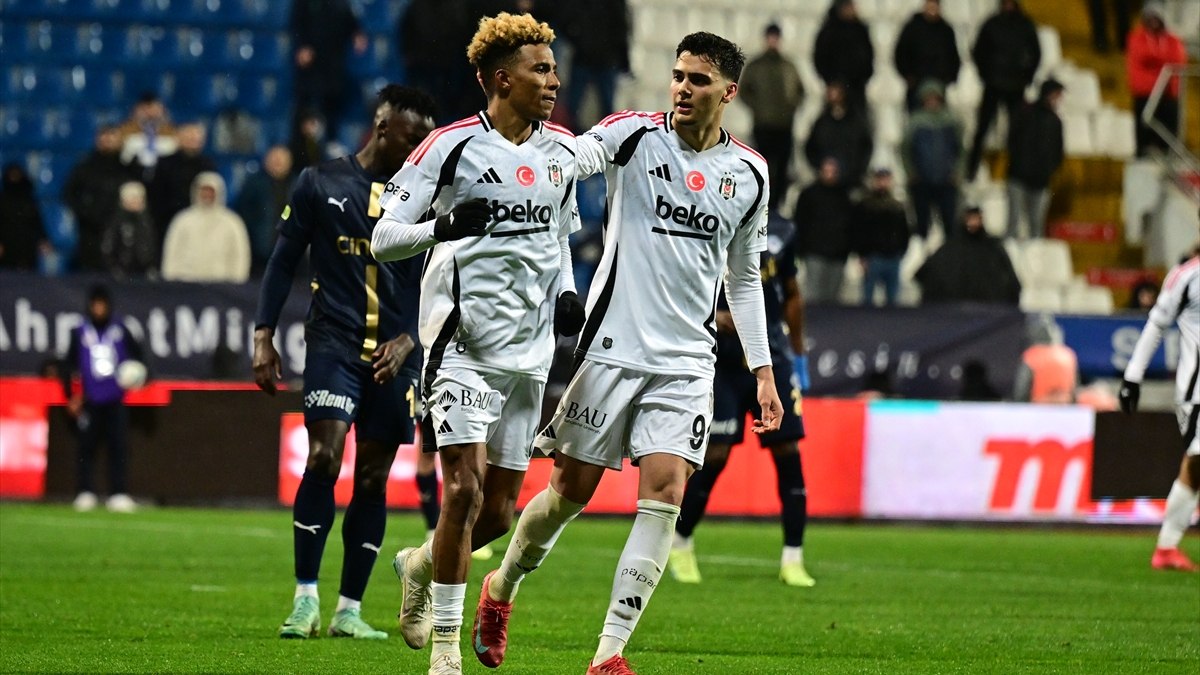 Beşiktaş'ın Göztepe maçı kamp kadrosu belli oldu