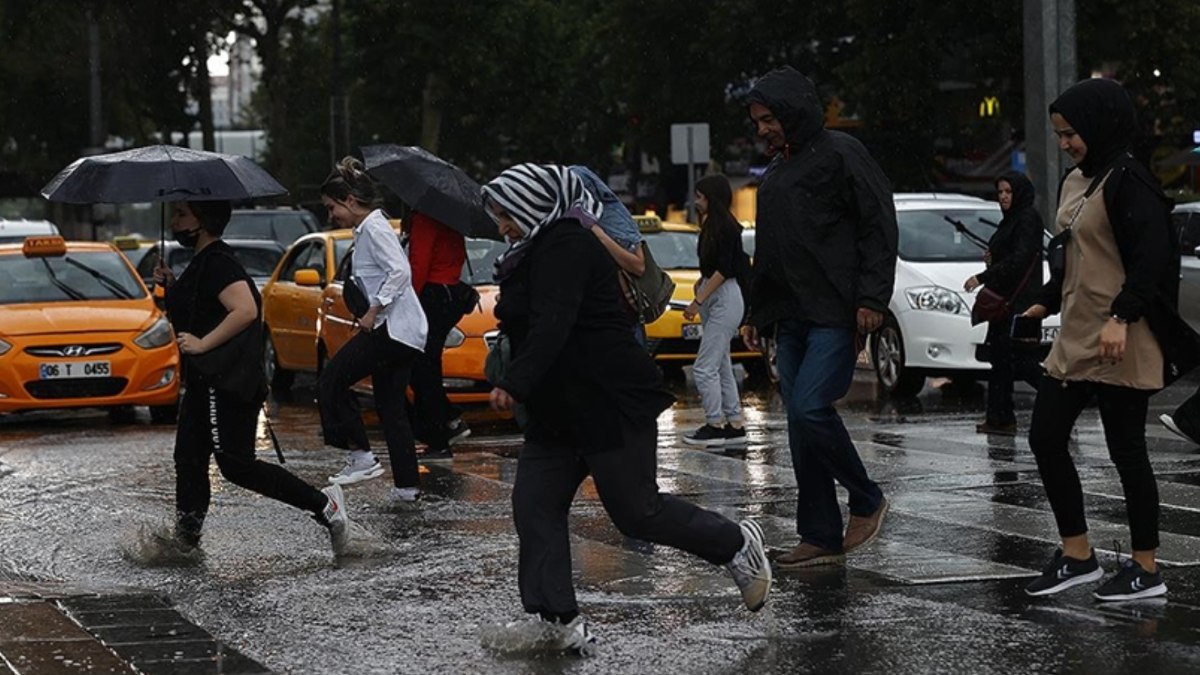 Meteoroloji uyardı: Yurt genelinde sağanak yağış bekleniyor