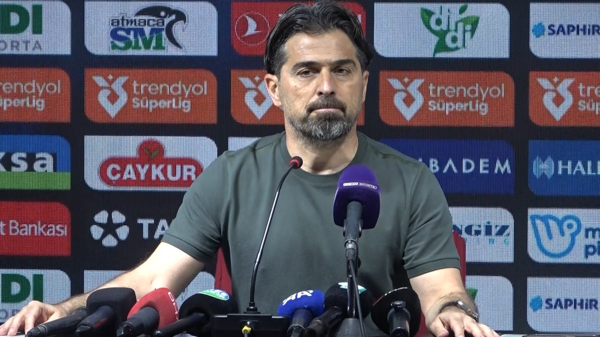 İlhan Palut: İkinci yarı oyuncular çok iyi performans gösterdiler