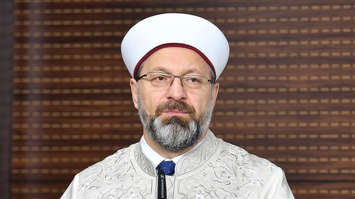 Erbaş'tan Papa Franciscus için taziye mesajı