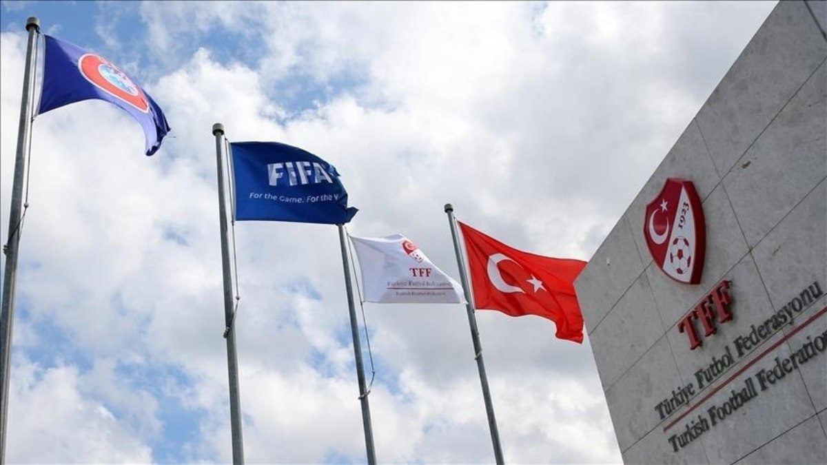 Süper Lig'den 8 kulüp PFDK'ye sevk edildi