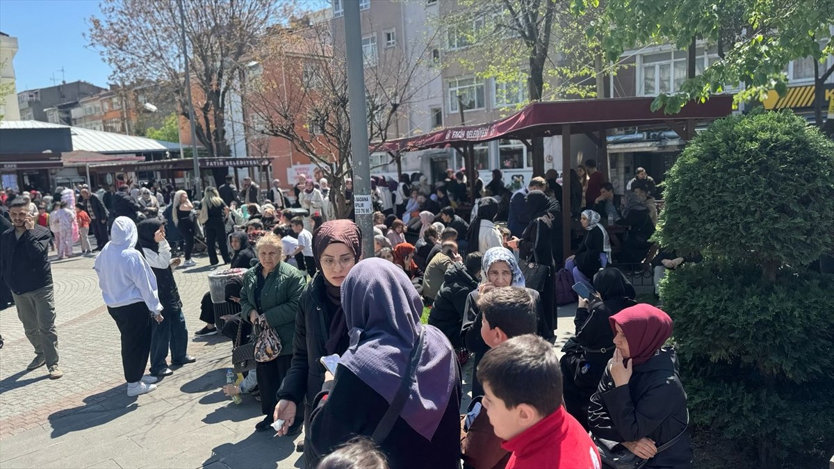 İstanbul depreminde yaralı bilançosu: balkondan atlayan 151 kişi yaralandı