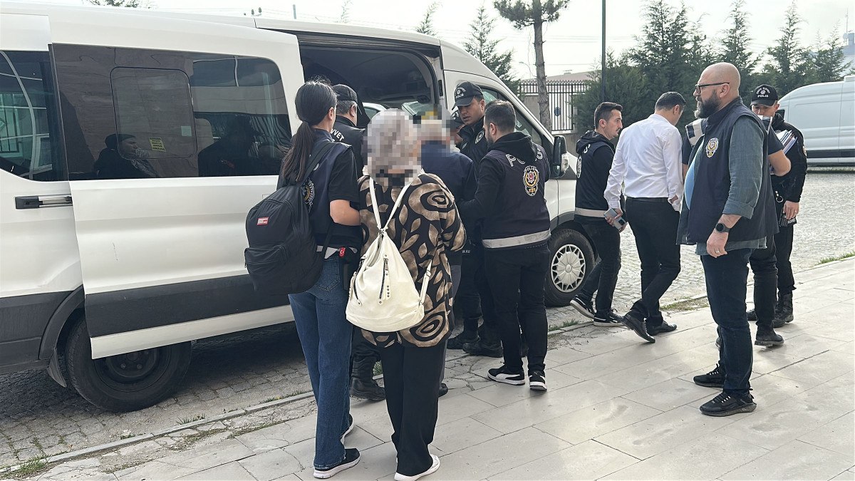 Kütahya’da fuhuş operasyonu: 6 gözaltı