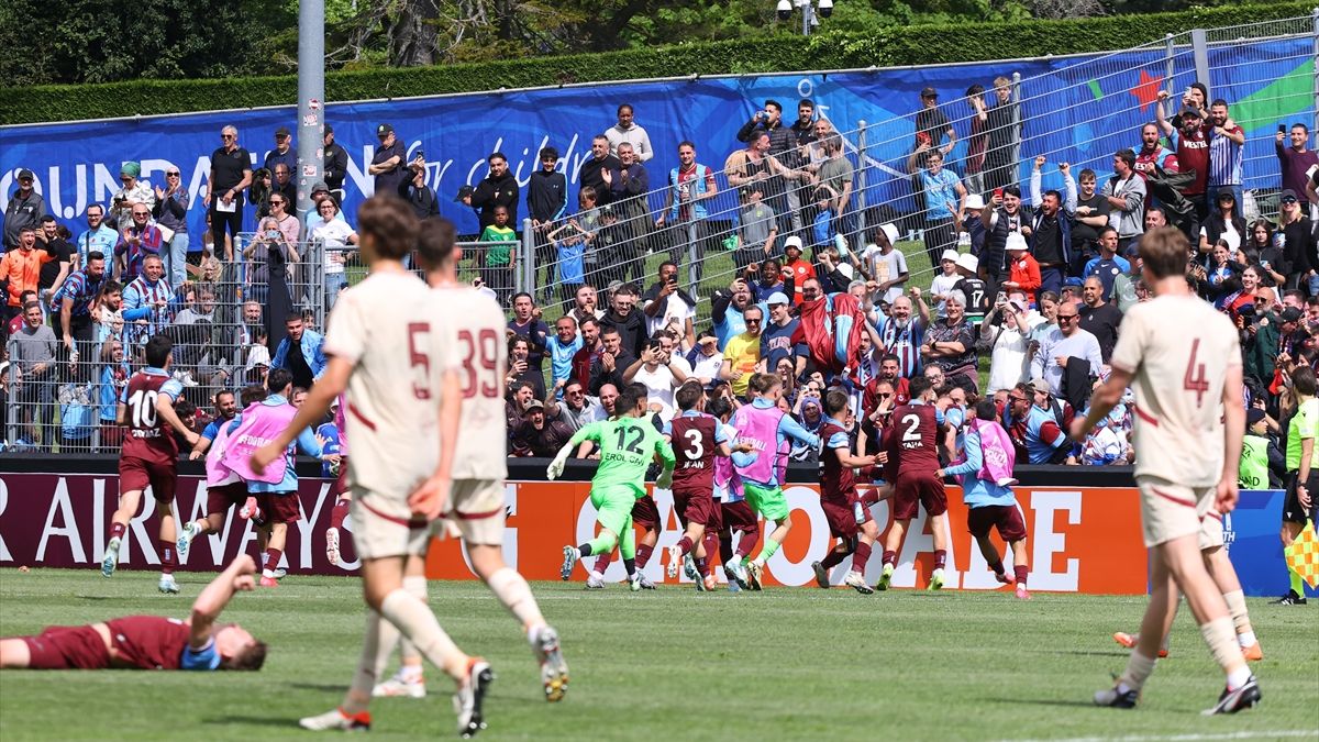 Trabzonspor U19, UEFA Gençlik Ligi'nde finalde!