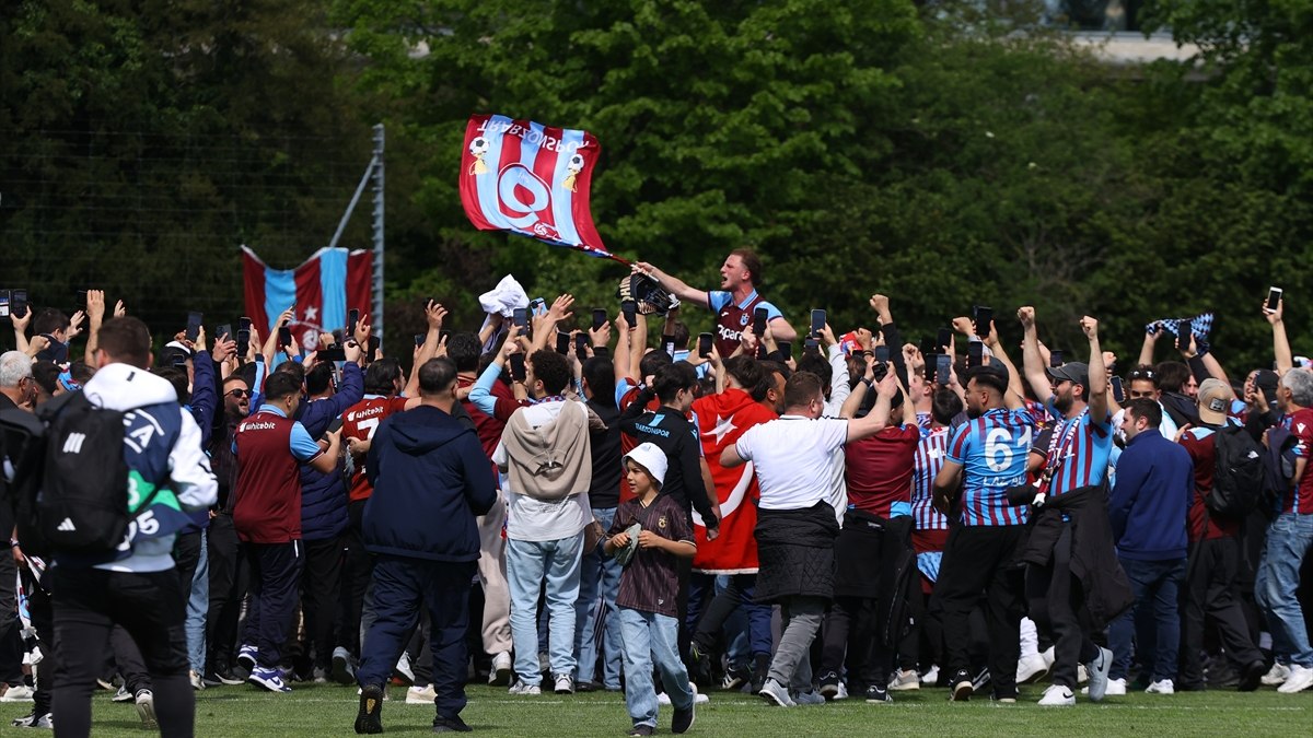 UEFA, Trabzonspor'un saha değişikliği isteğini onaylamadı
