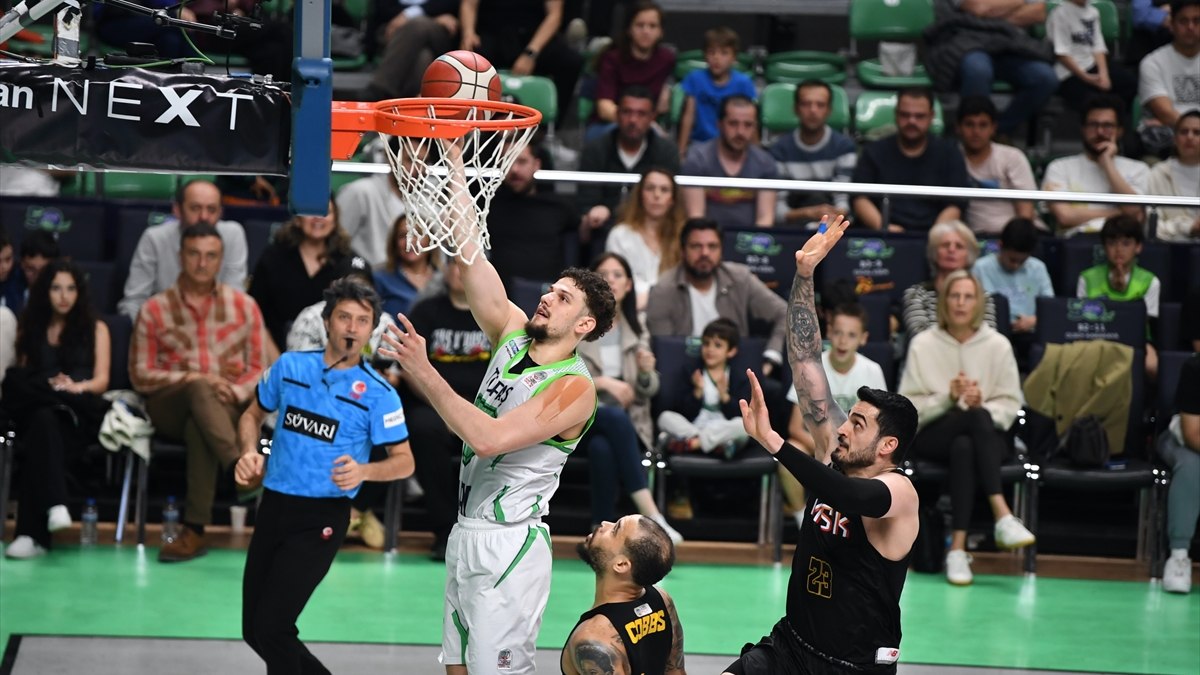 TOFAŞ'tan Mersin Spor'a 22 sayılık fark!