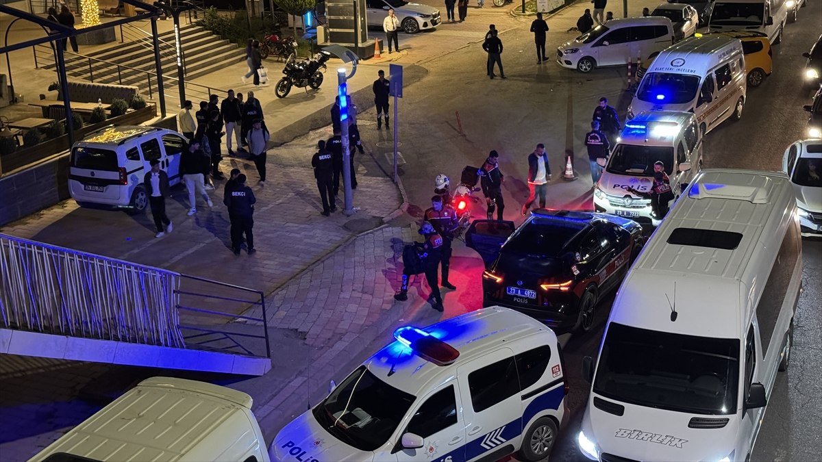 Elazığ'da silahlı kavga: 1 kişi yaralandı