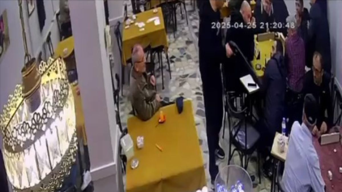İstanbul'da silahlı kahvehane baskını