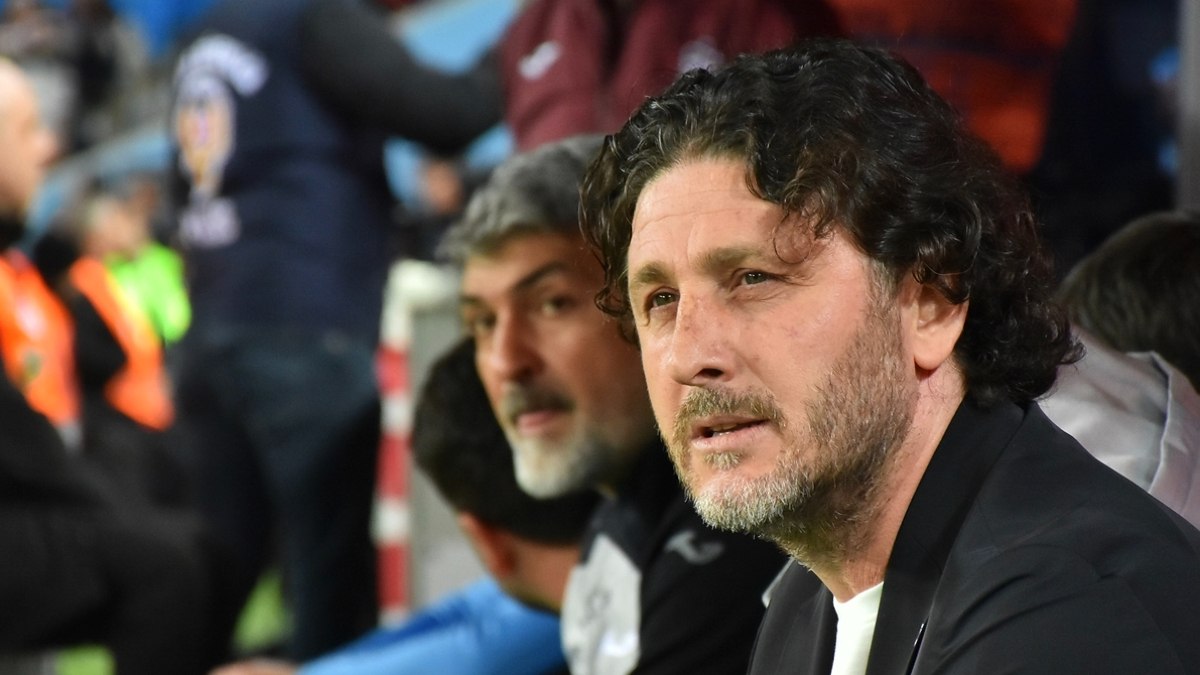 Trabzonspor, teknik direktör Fatih Tekke ile çıkışa geçti