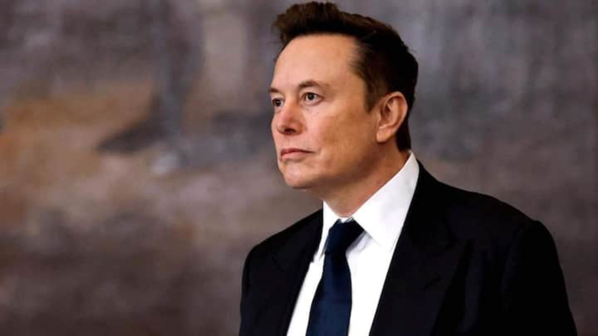 Elon Musk: Robotlar 5 yıl içinde en iyi insan cerrahları geride bırakacak