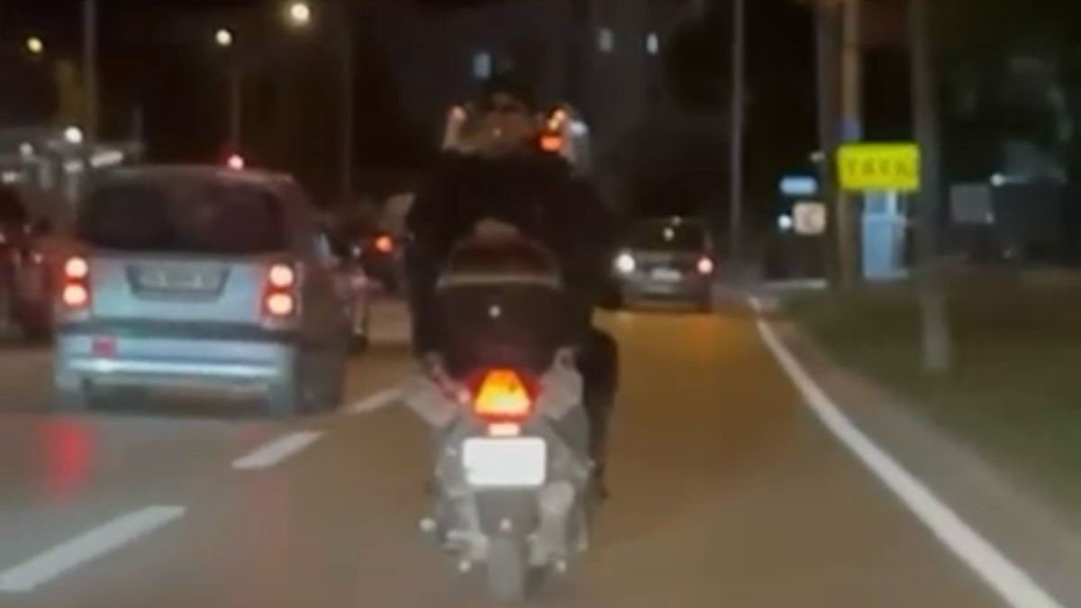 Bursa'da motosiklete ters bindi: O anlar amatör kameraya yansıdı