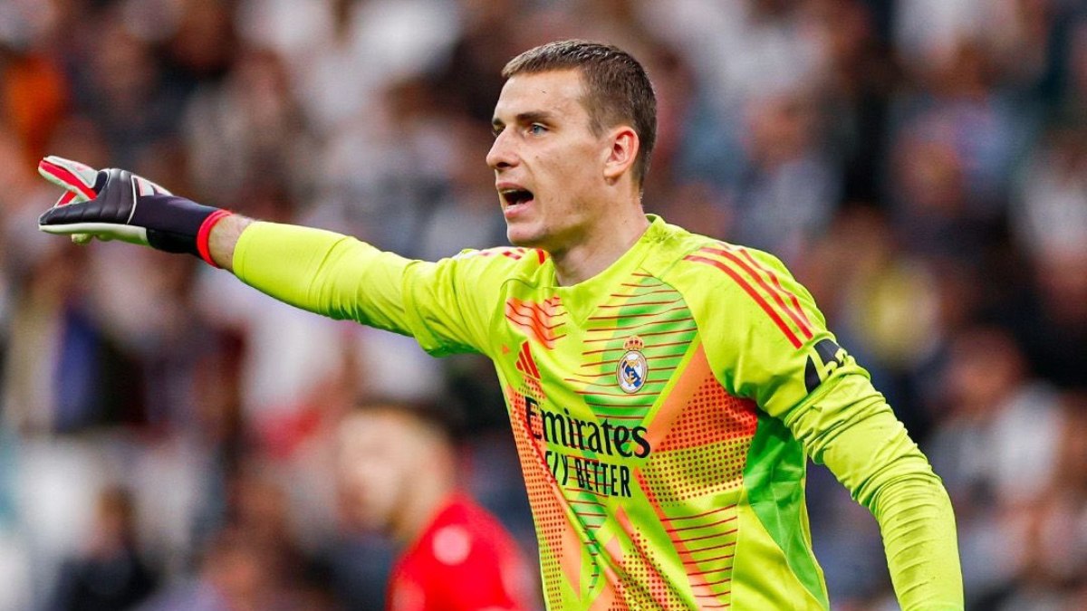 Galatasaray, Real Madrid'in kalecisi Lunin'le ilgileniyor