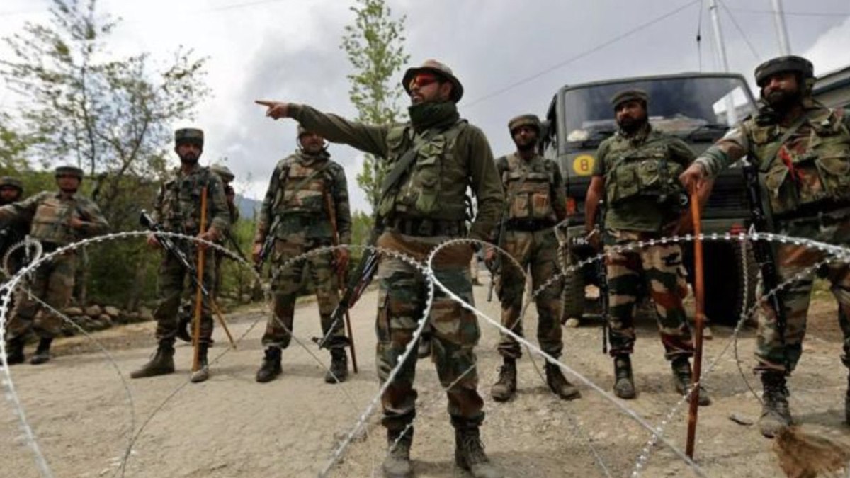 Pakistan: Hindistan 24 ila 36 saat içinde saldırı planlıyor