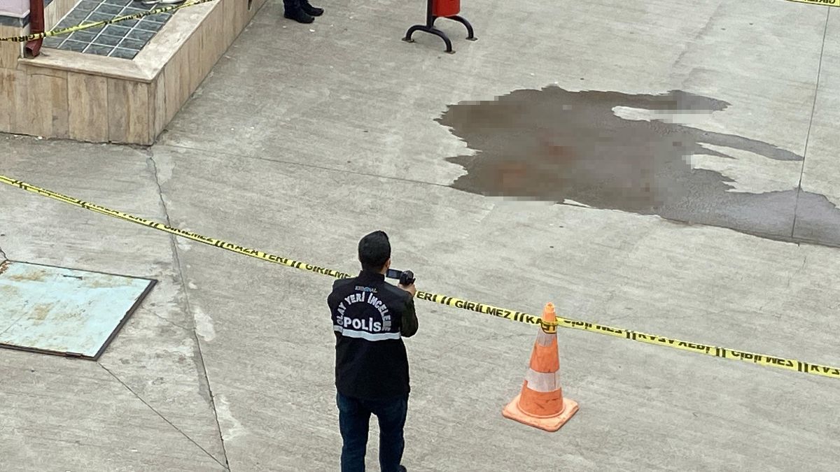 Kocaeli’de okulun 4’üncü katından düşen liseli ağır yaralandı
