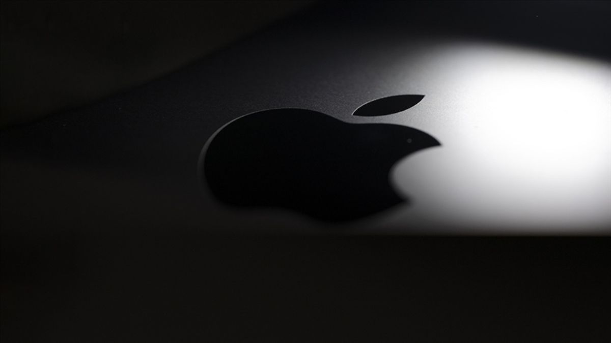 Apple'ın geliri üç aylık dönemde arttı