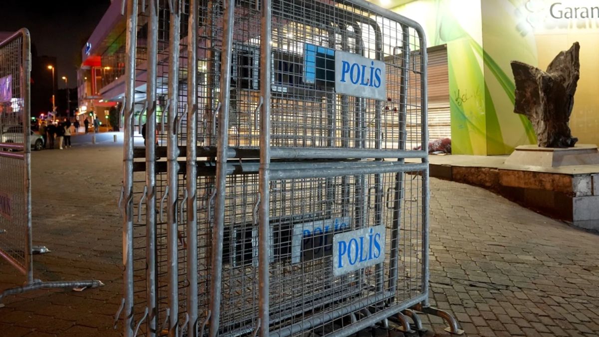 İstanbul'da gözaltına alınan 407 kişiden 372'si serbest kaldı