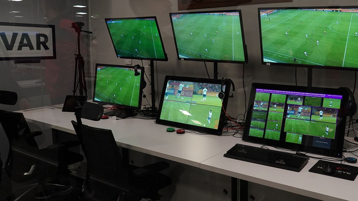 Süper Lig'de günün VAR hakemleri belli oldu