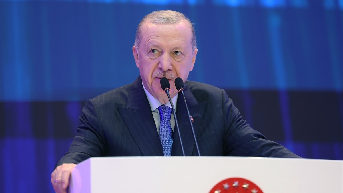 Cumhurbaşkanı Erdoğan'dan Sırrı Süreyya Önder için taziye mesajı