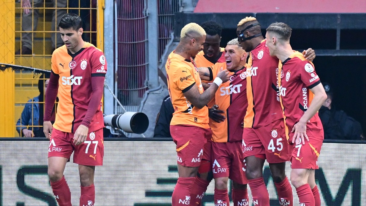 Galatasaray, Sivasspor'u rahat geçti