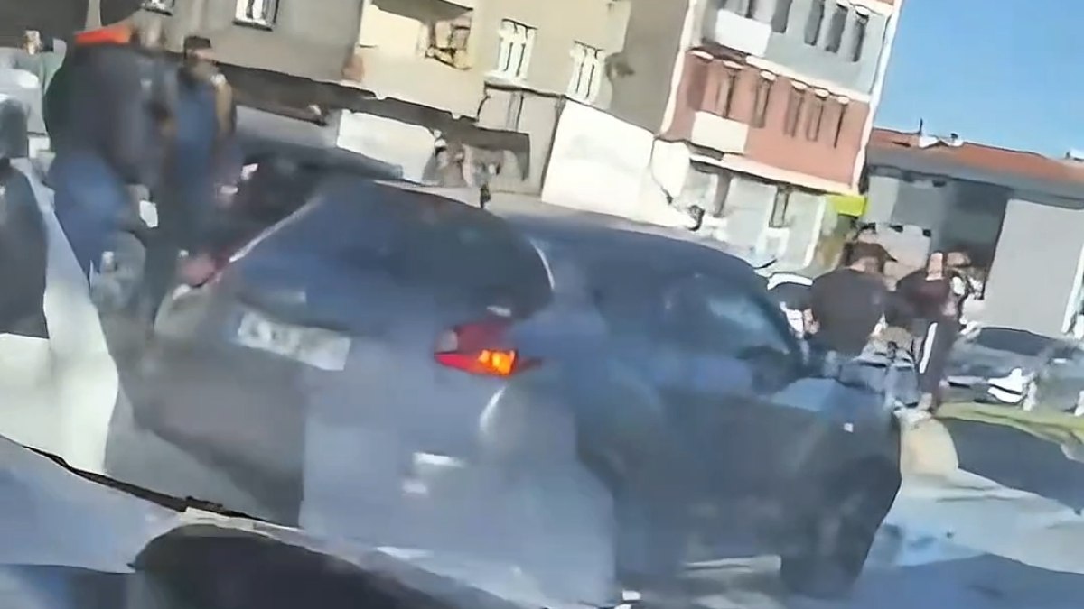 İstanbul'da ön koltuğa oturtulan bebek kazada öldü