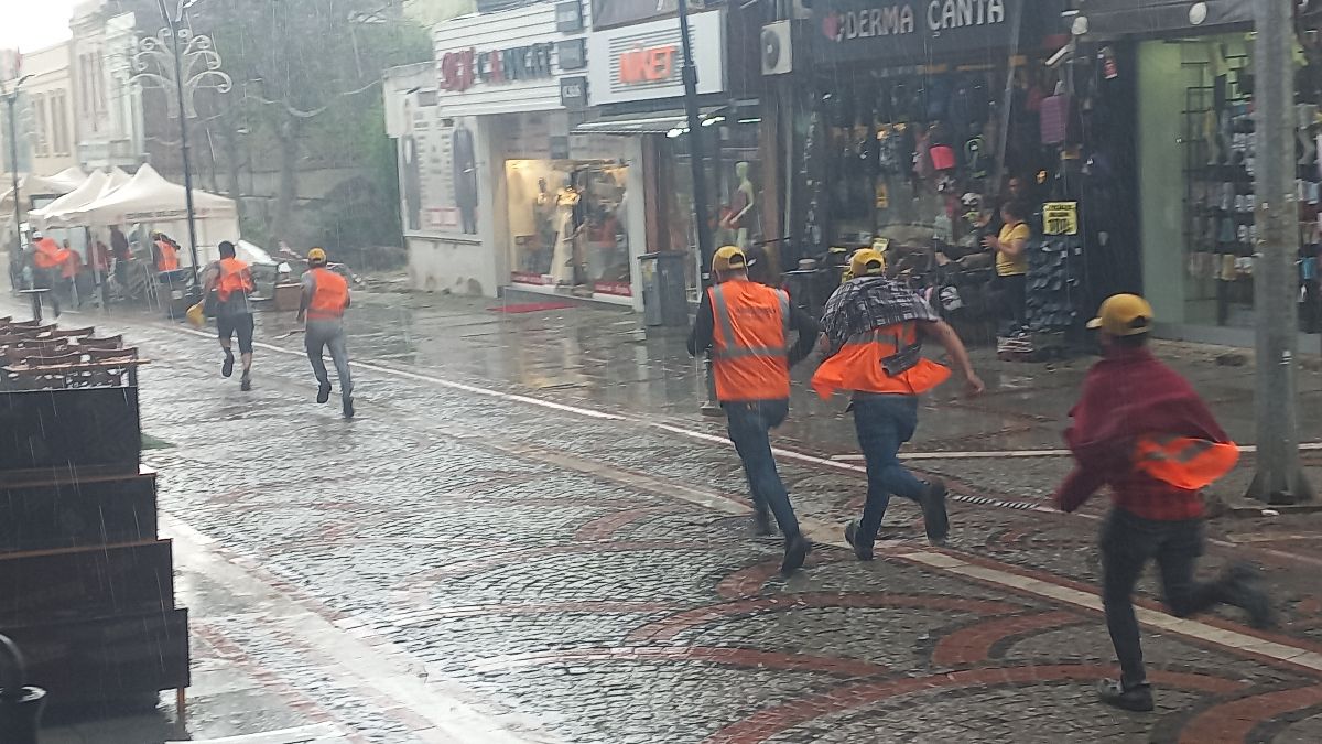Edirne'de şiddetli yağış ve dolu