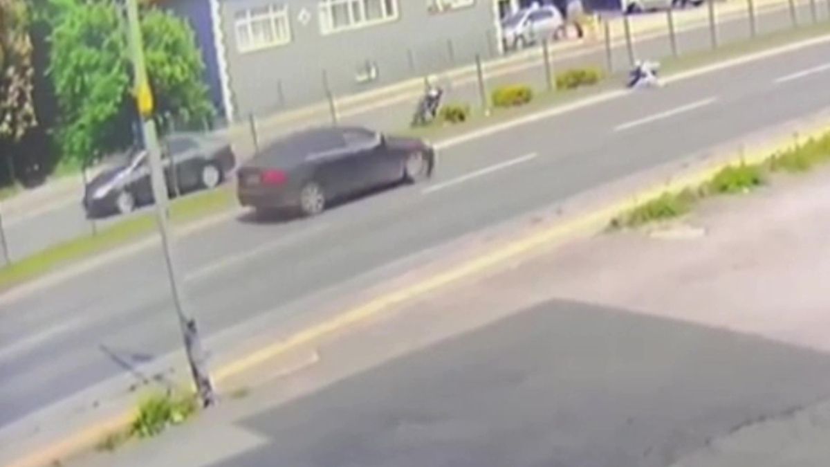 Zonguldak'ta motosiklet takla attı