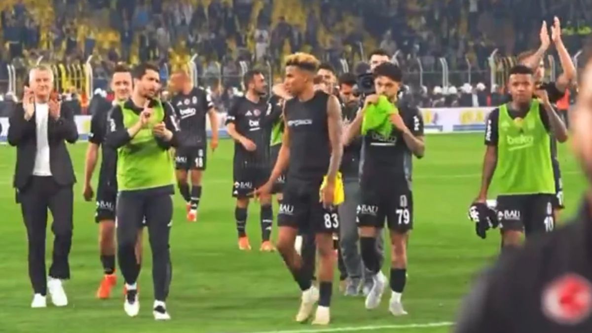 Necip Uysal'a Fenerbahçe derbisinden sonra ödül!