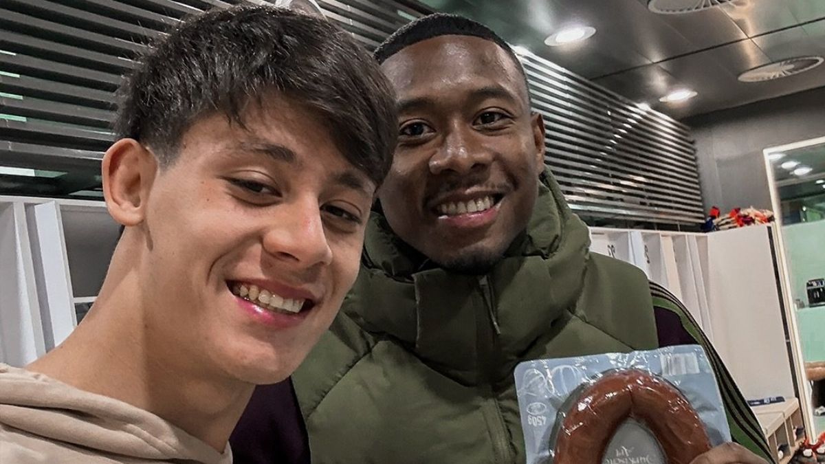 Arda Güler'den David Alaba'ya sucuk hediyesi