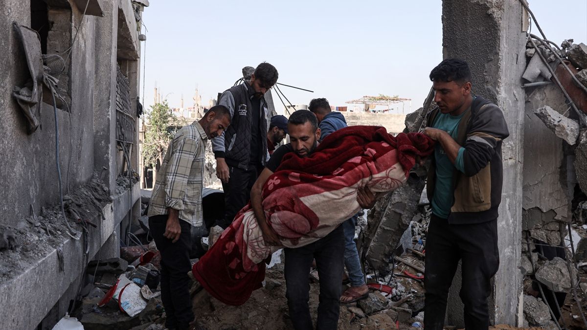 Gazze'de can kaybı 52 bin 760'a yükseldi