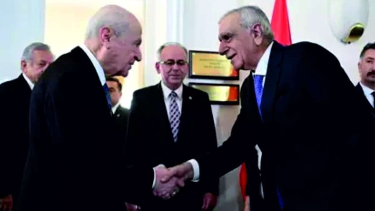 Bahçeli'den Ahmet Türk'e tebrik telefonu
