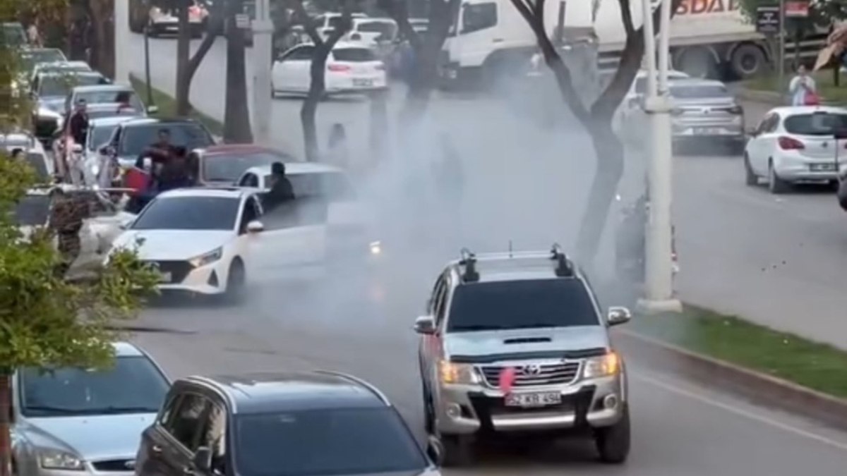 Adana'da düğün konvoyundaki magandalara ceza yağdı