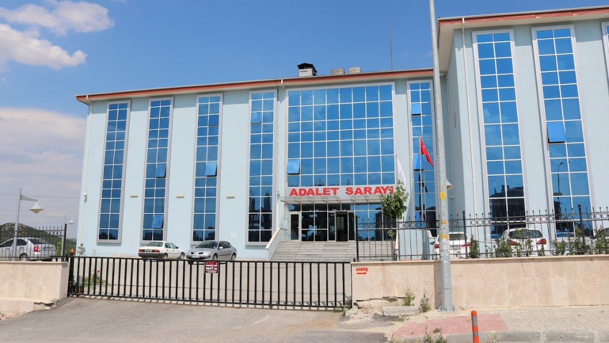 Edirne'de, tırda yakalanan 2 FETÖ'cü tutuklandı