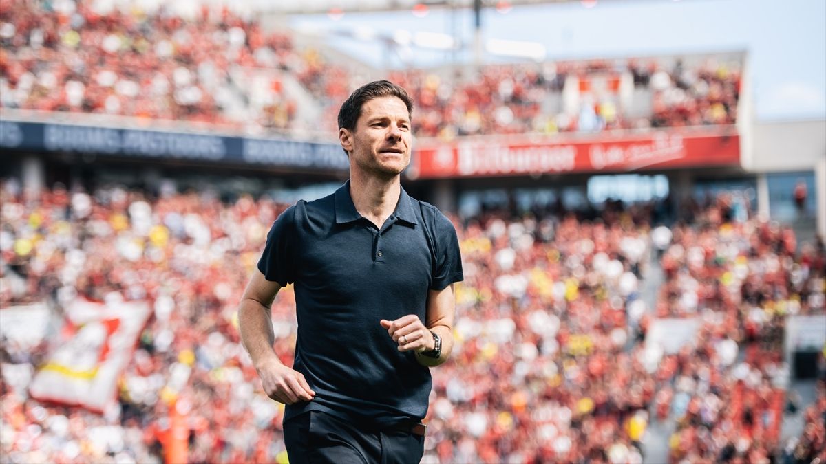 Xabi Alonso mağlubiyetle veda etti! Borussia Dortmund, Bayer Leverkusen'i 4 golle yıktı