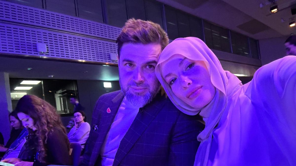 Gamze Özçelik'in eşi Reshad Strik aşkını haykırdı: 