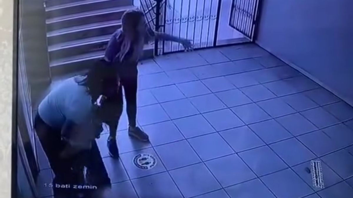 Adana'da öğretmenin Heimlich manevrası öğrencinin hayatını kurtardı